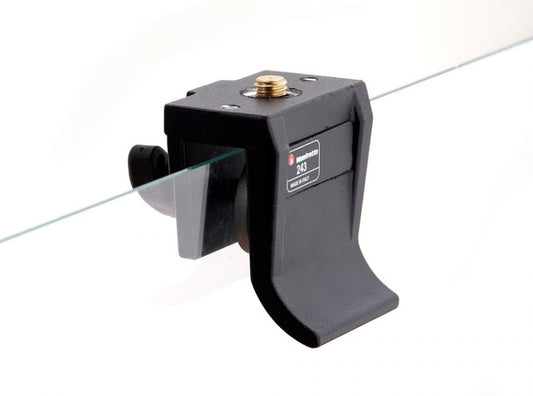 Monture pour fenetre d'auto 243 (sans tête)